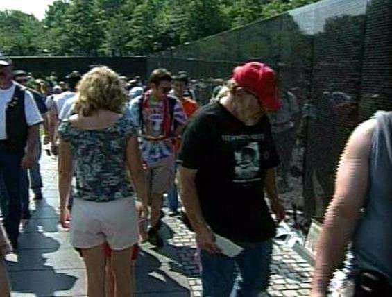 Traveling Vietnam Wall comes to Ogden