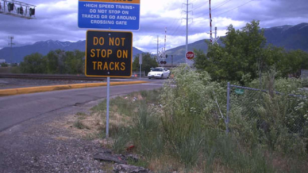 Train hits Jeep in Layton