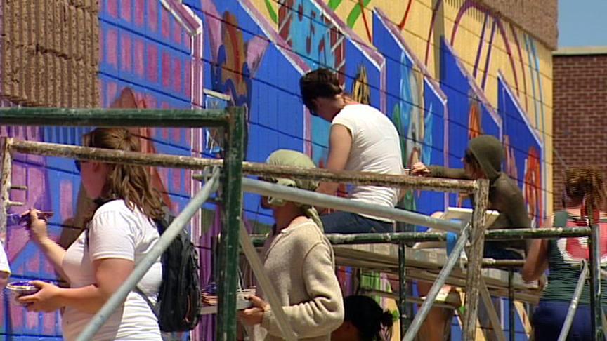 Mural celebrates Rio Grande neighborhood