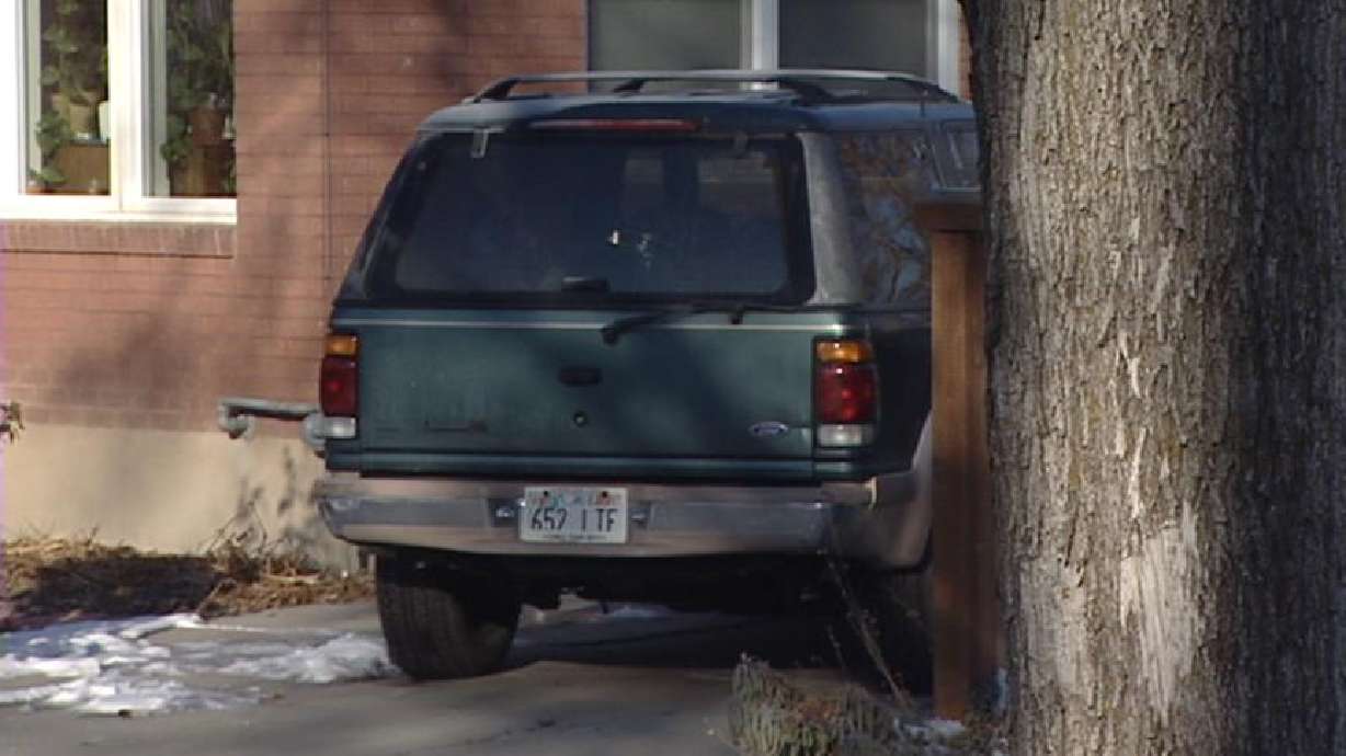 Would-be Car Thief Crashes, Icy Windows to Blame