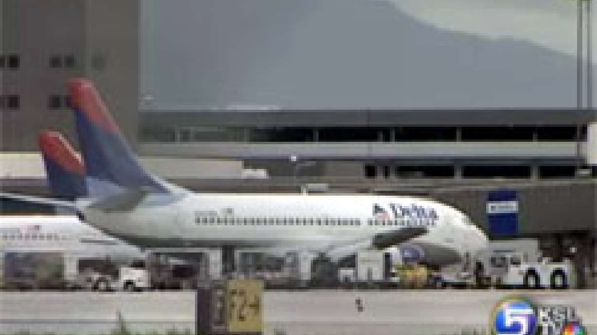 U.S. Airways' Chief Says Takeover Offer Was Fair