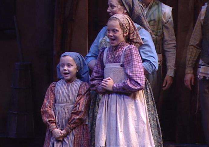 Abby and Samantha Nakken