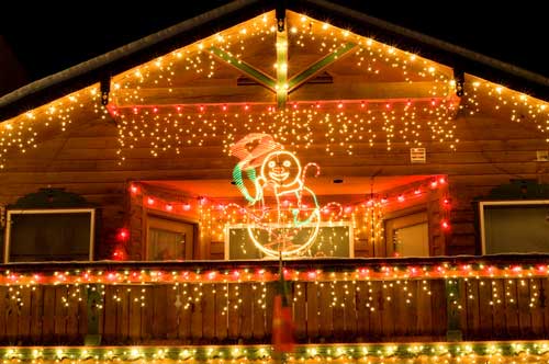 How Much Are Your Christmas Lights Costing You?