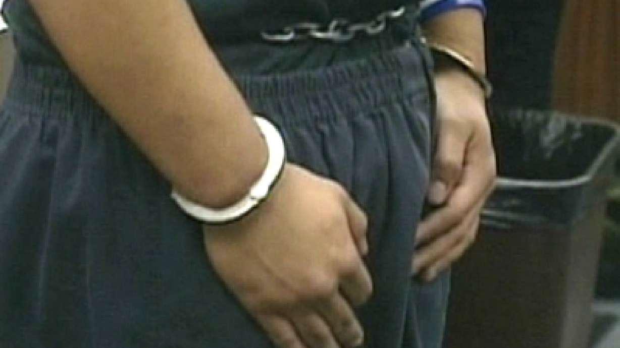 Texas police consider tickets for shoplifters instead of arrests