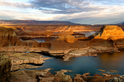 Feds to begin charging for Glen Canyon Dam tours