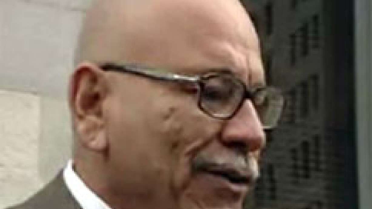 Couple's Attorney Removed From Davis School District Case