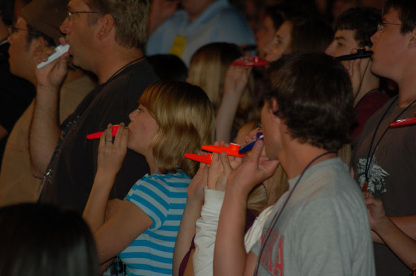 Teens set kazoo world record