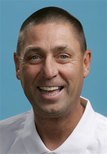 Jazz Promotes Smith, Hires Fredman