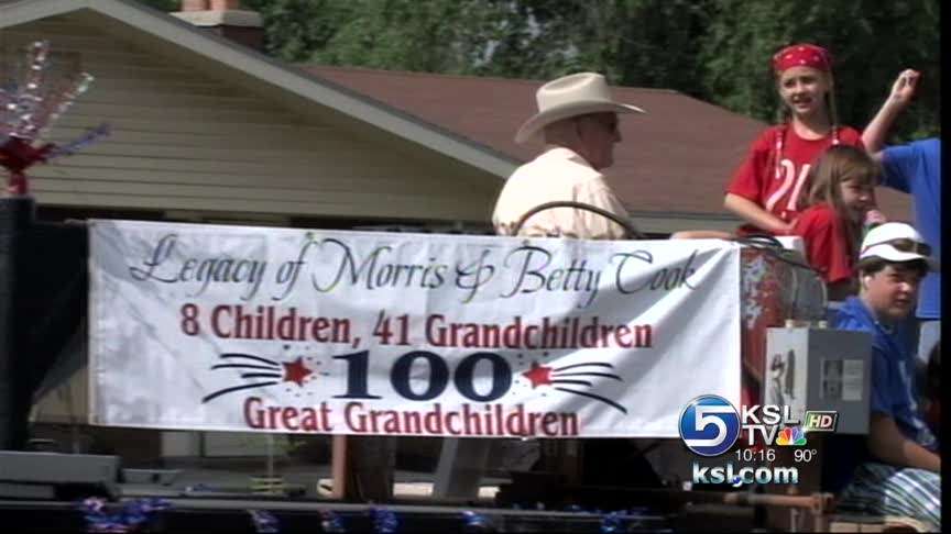 100 great-grandchildren adorn float in Moroni parade