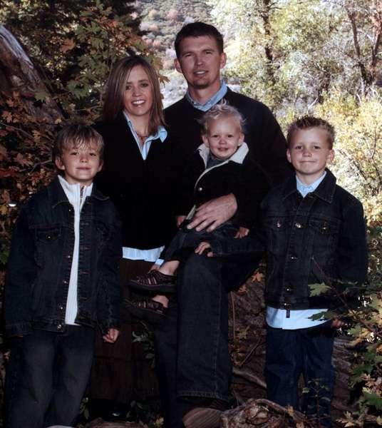 Survivor of fatal helicopter collision dies