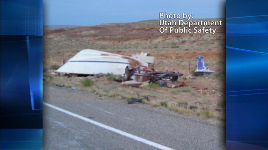 Emery County wreck kills 3, injures 4