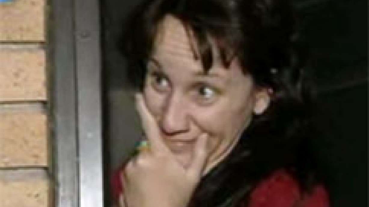 High Five Recipient Offers Support on Fertility Issues