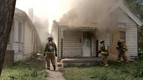 Hand-held ECG device to help monitor firefighters