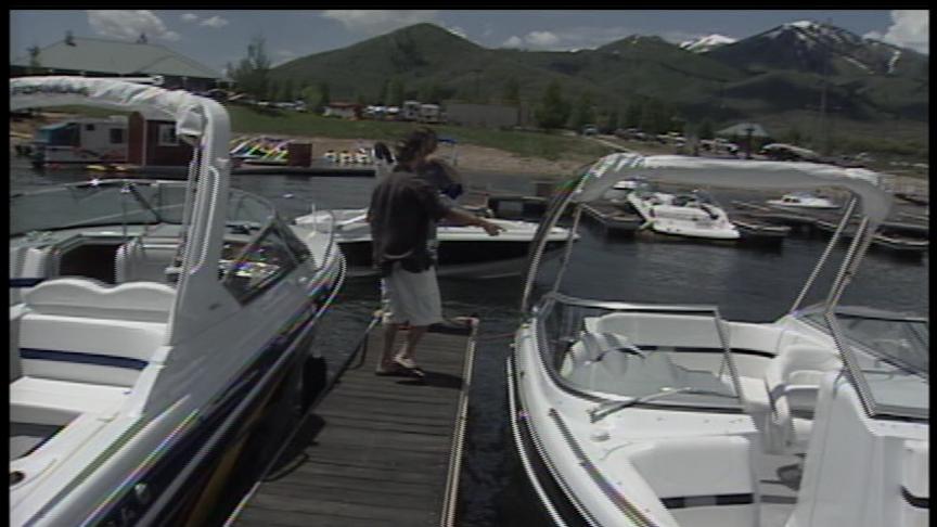 Boat Show Takes to the Water