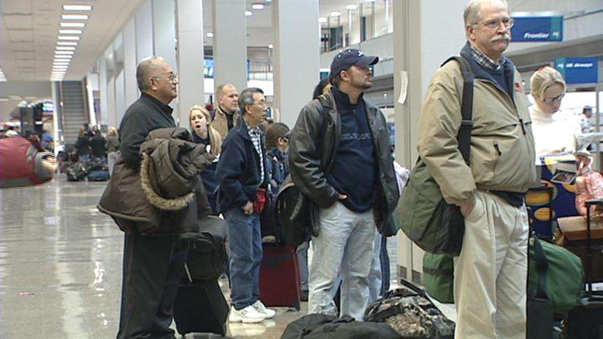 Holiday Travelers Face Delays