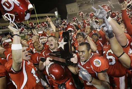 Utah wins Armed Forces, extends bowl streak to 6