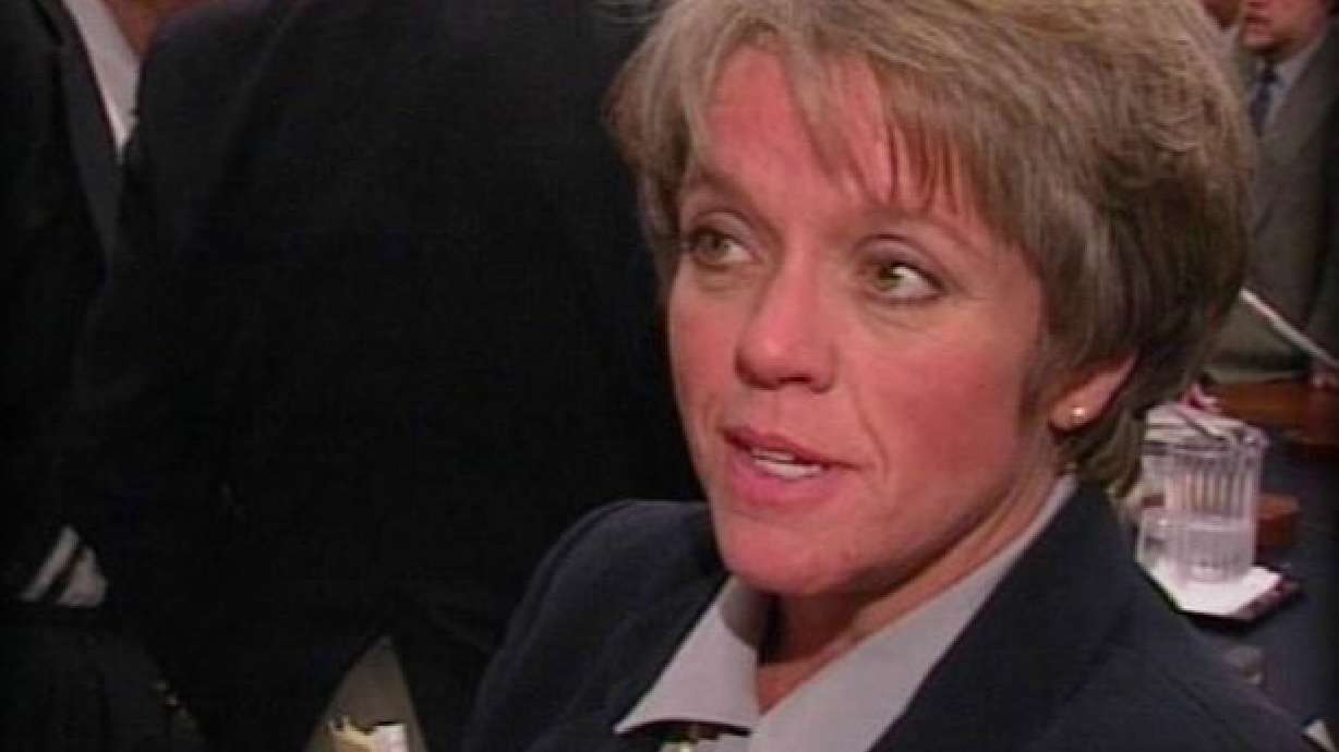 Director of the Bureau of Land Management Steps Down