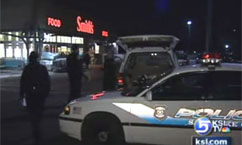 Police Arrest Suspect in Purse-Snatching 