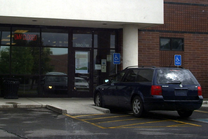 Hundreds not aware of 4-day workweek for state employees