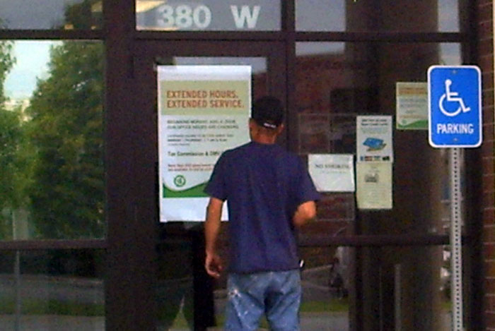 Hundreds not aware of 4-day workweek for state employees