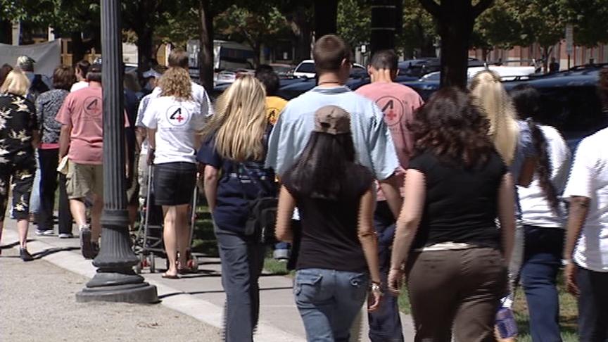Group walks in honor of National Health Center Week