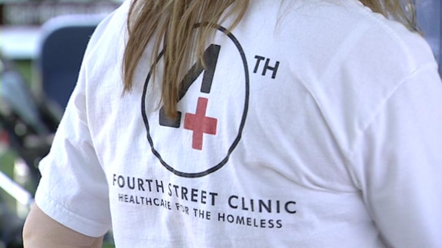 Group walks in honor of National Health Center Week