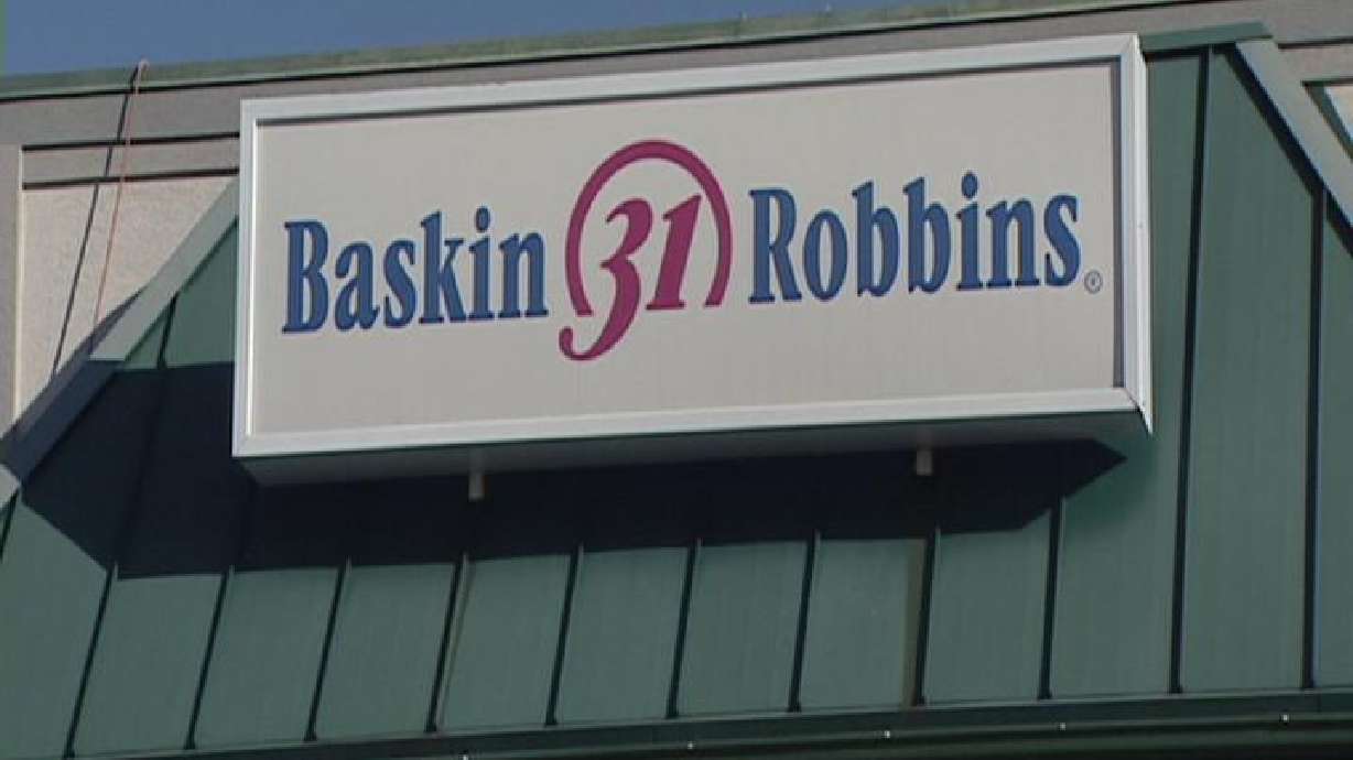 Armed Robbery at Baskin Robbins in Clearfield