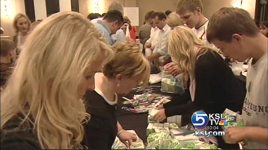 Convention off to a subdued start