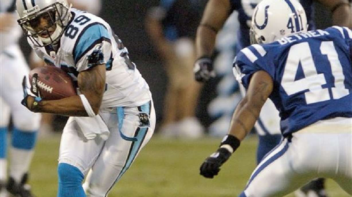 Panthers prepare for first game without Smith