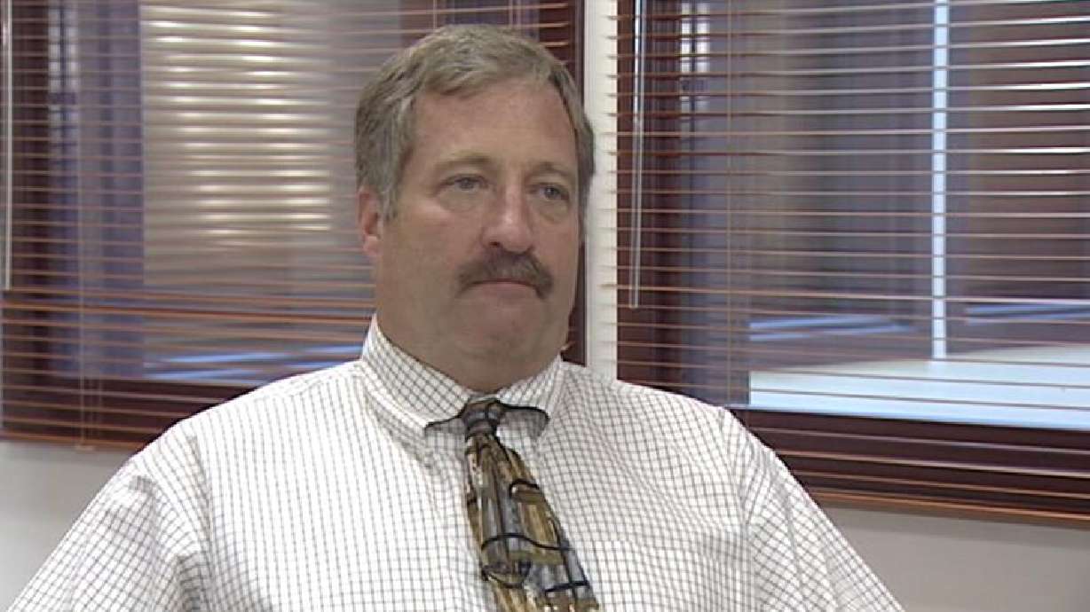 Police Chief and Senator May Have to Quit the Force or Give up Seat