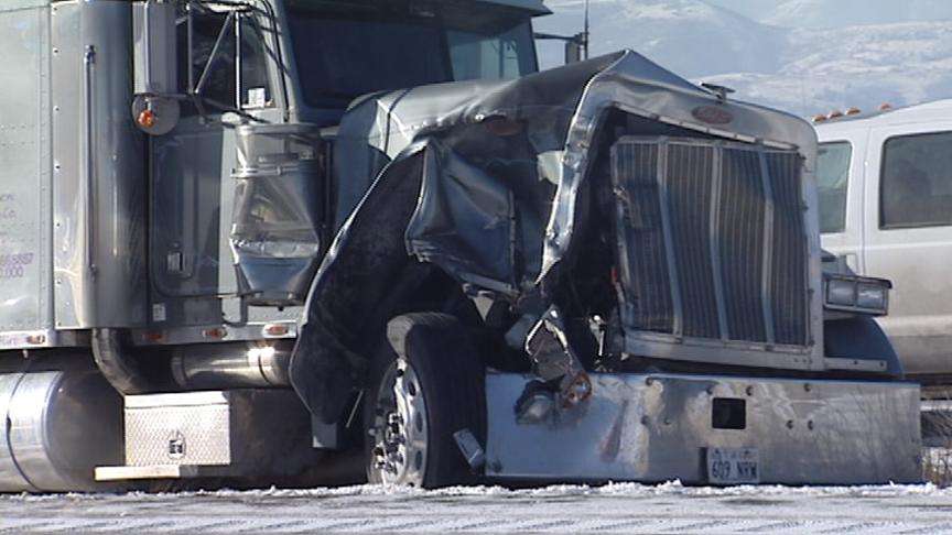 Crash Causes I-80 EB at Parleys Canyon to Thin to One Lane