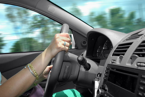 House Pushing License Suspension for Parents Who Owe Support