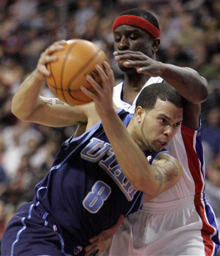 Williams' 31 points ruin Webber's debut