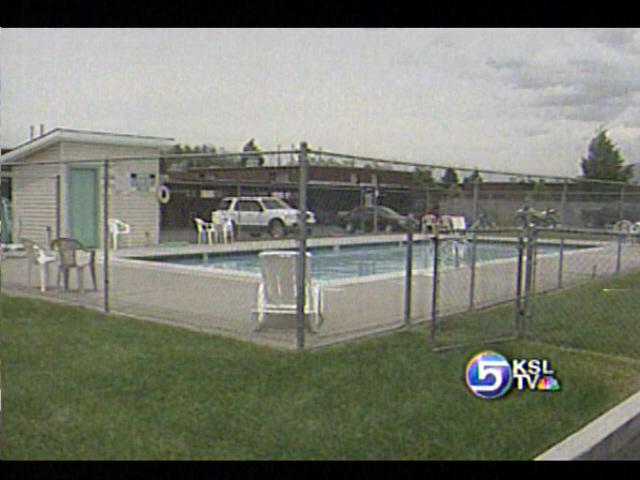 Teen Drowns in Orem Pool