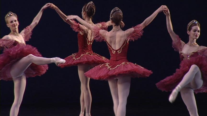 Popular Ballet Dancer Retiring