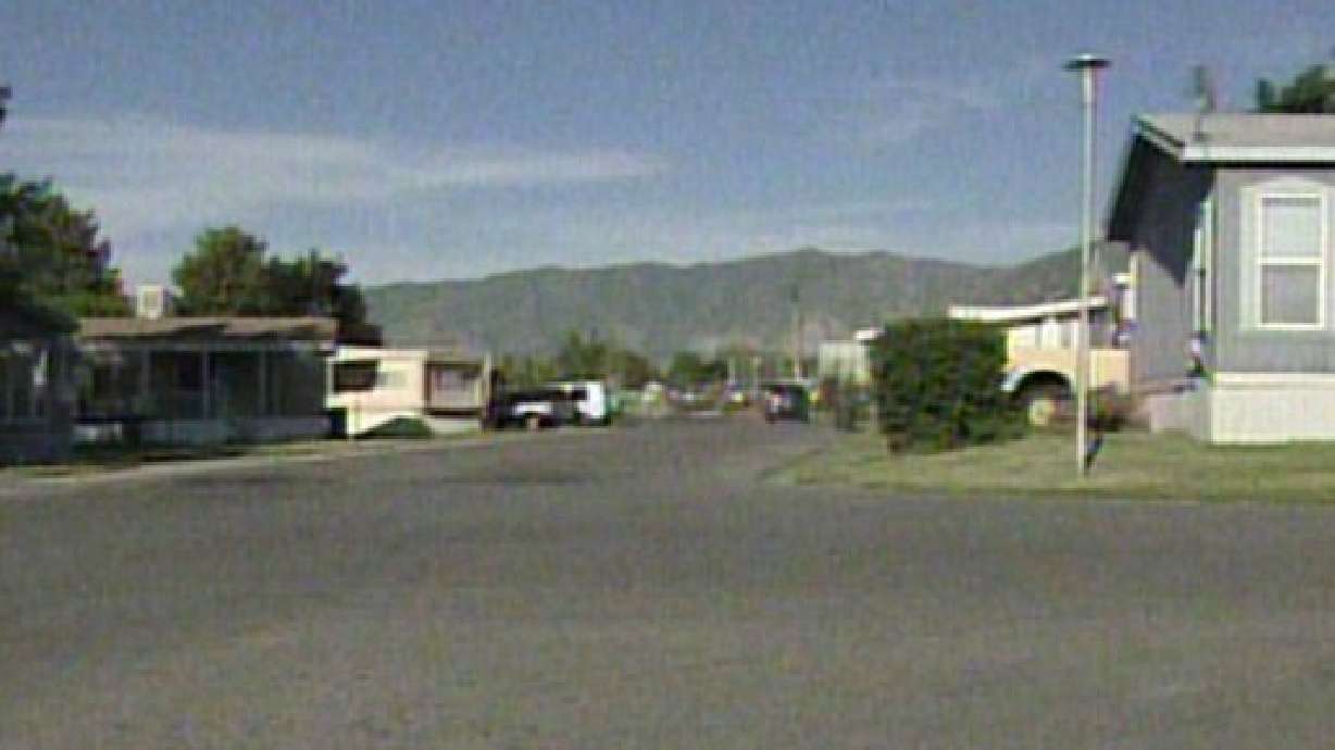 Officers Looking for Police Impersonators