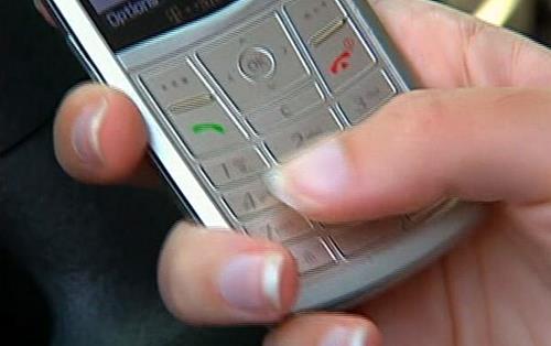 Using cell phone could mean losing it for Utah students
