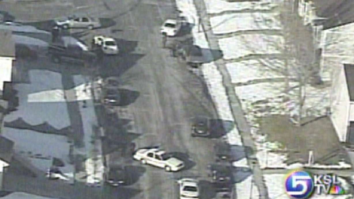 Police Looking for Suspect in Car Chase