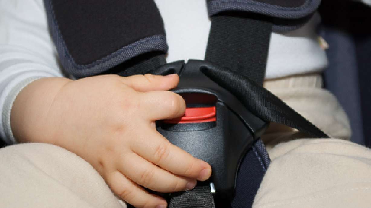 Utah lawmakers vote down booster seat law changes
