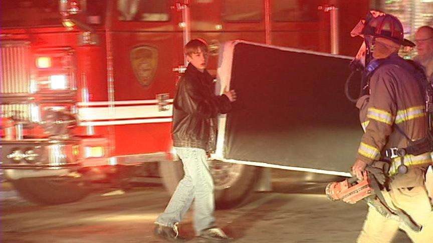 Neighbor Helps Victims of Magna House Fire
