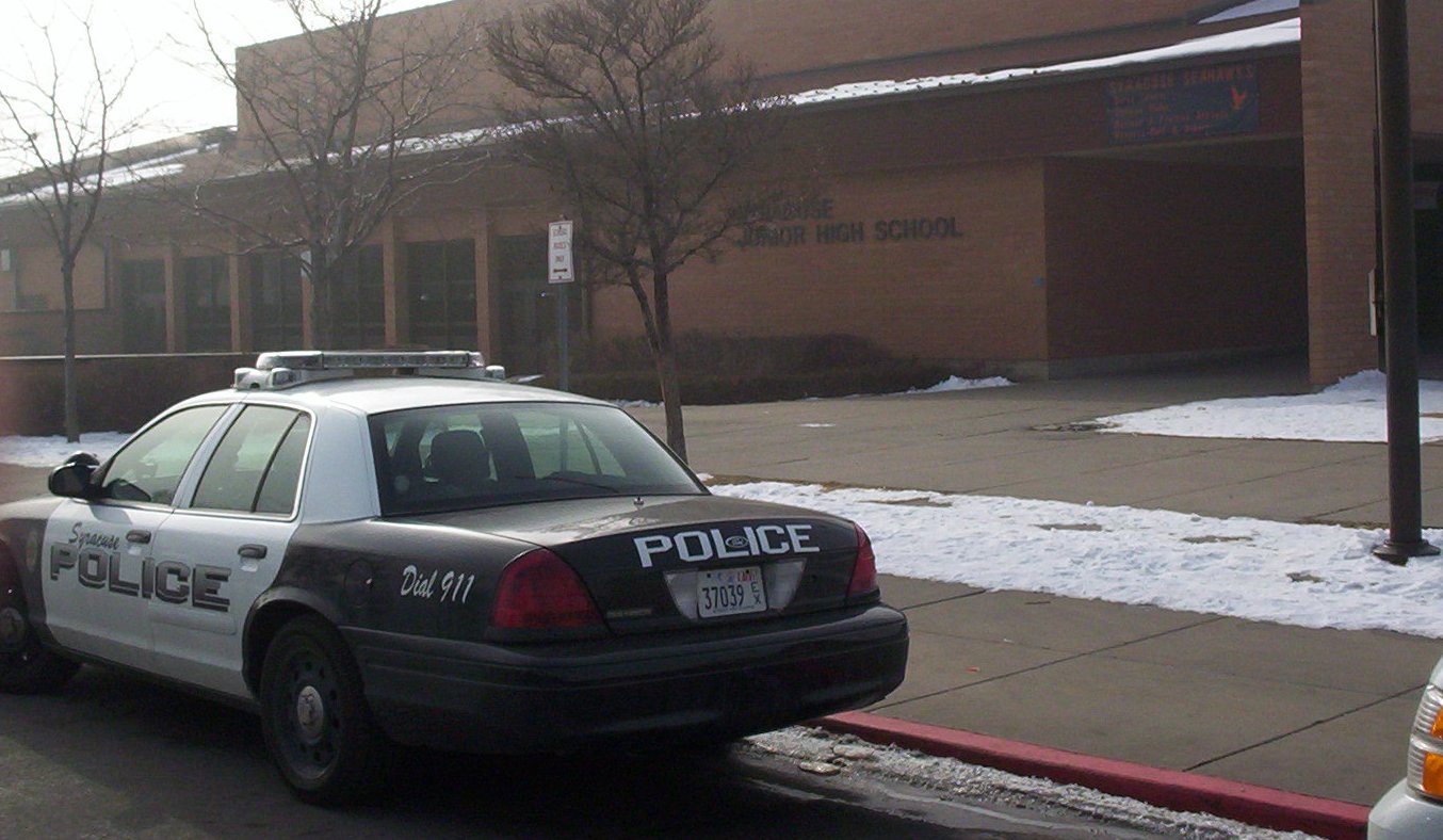 Rumors of a Gun Threat Raise Anxiety at Syracuse Jr. High 