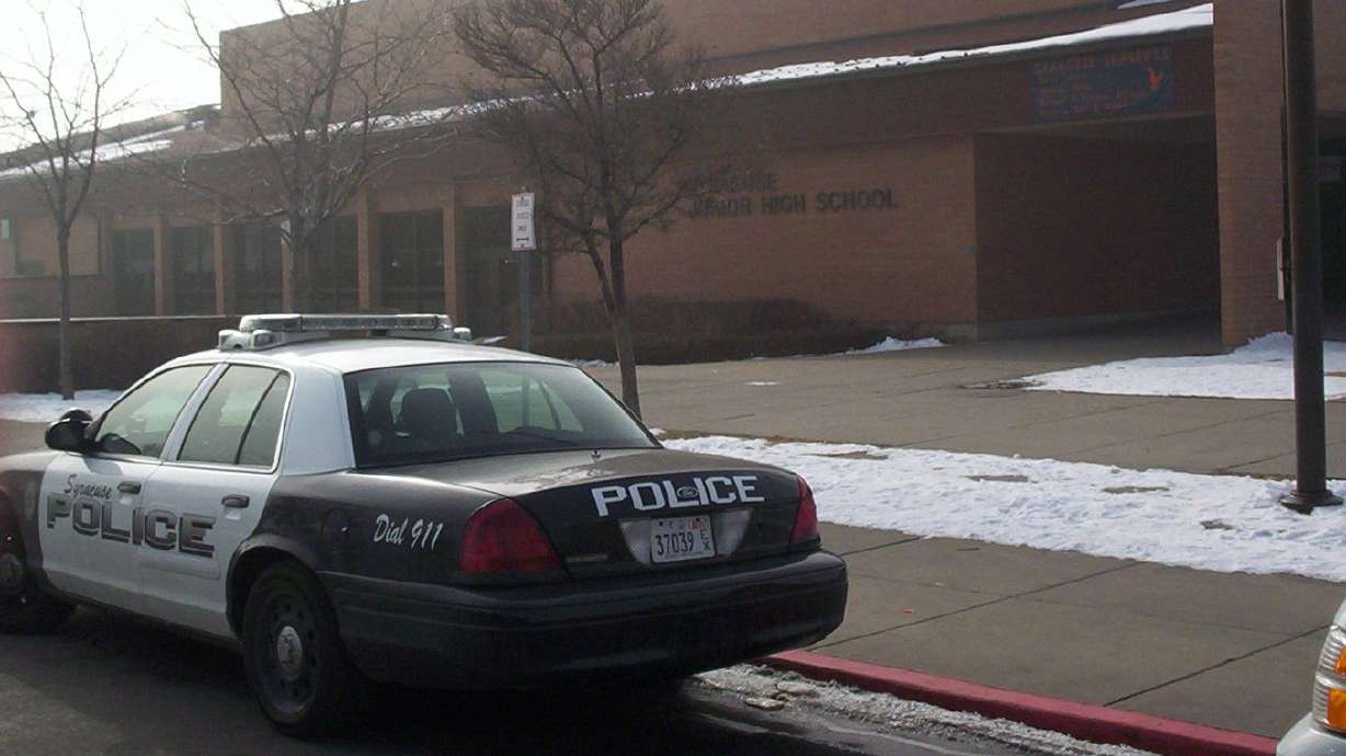 Rumors of a Gun Threat Raise Anxiety at Syracuse Jr. High