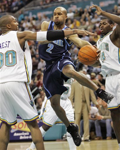 Without Boozer, AK, Jazz lose to Hornets 94-83