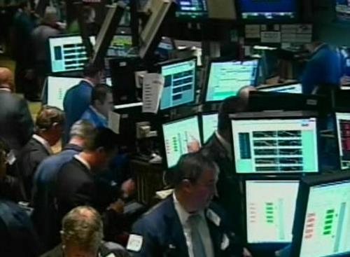 Financial advisers say panic never a good investment strategy