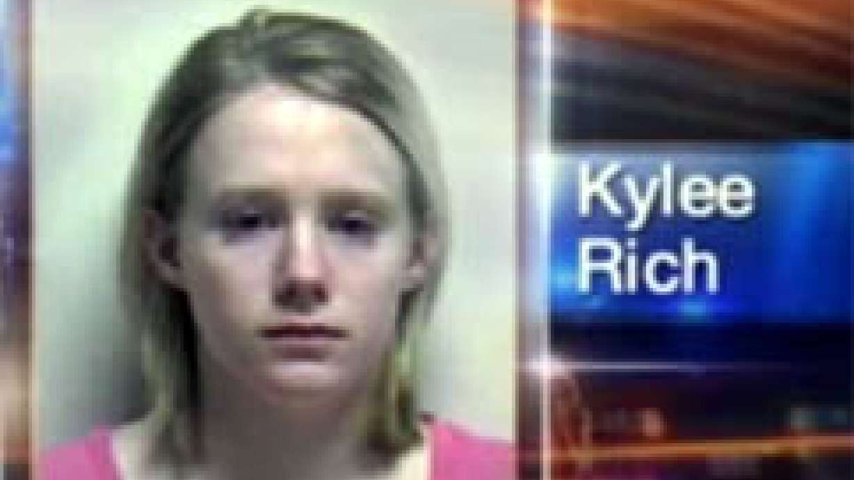 Woman Sentenced for Her Part in Bank Robbery