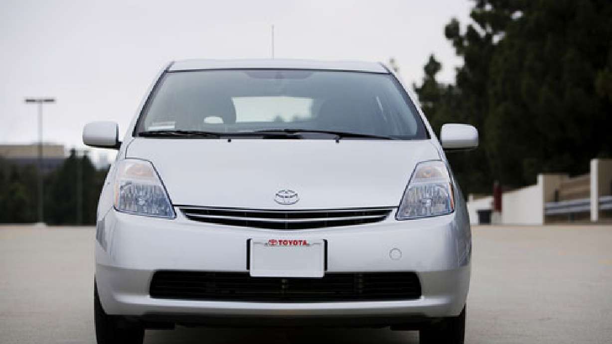 Grandma cited for leaving baby inside locked car