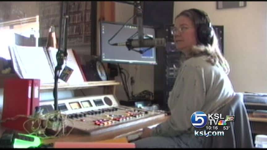 Radio station goes solar