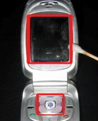 Cell phones can cause an allergic reaction