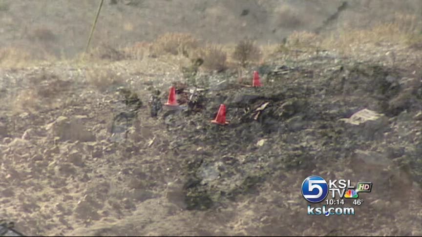 Students make special gifts for families of plane crash victims