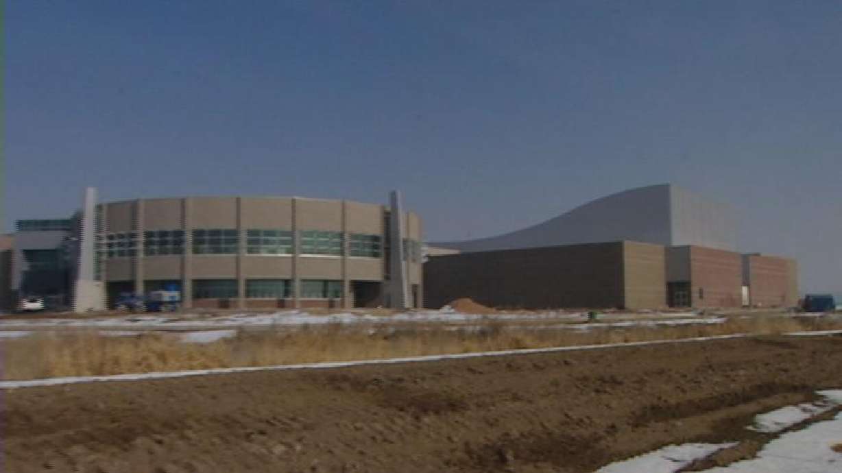 Syracuse High, Home of the Titans, to Open in Fall